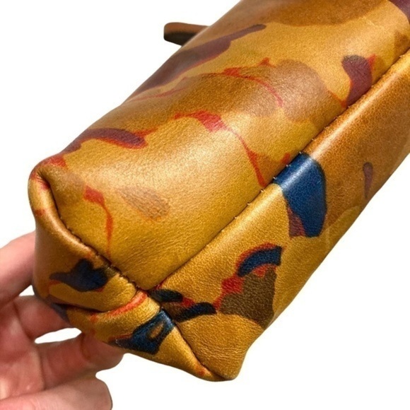 Patricia nash brown painted leather wristlet clutch bag
